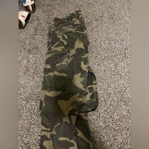 brandy melville camo joggers